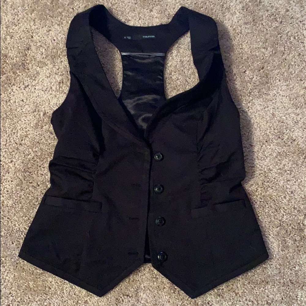 Maurices Women’s small black vest